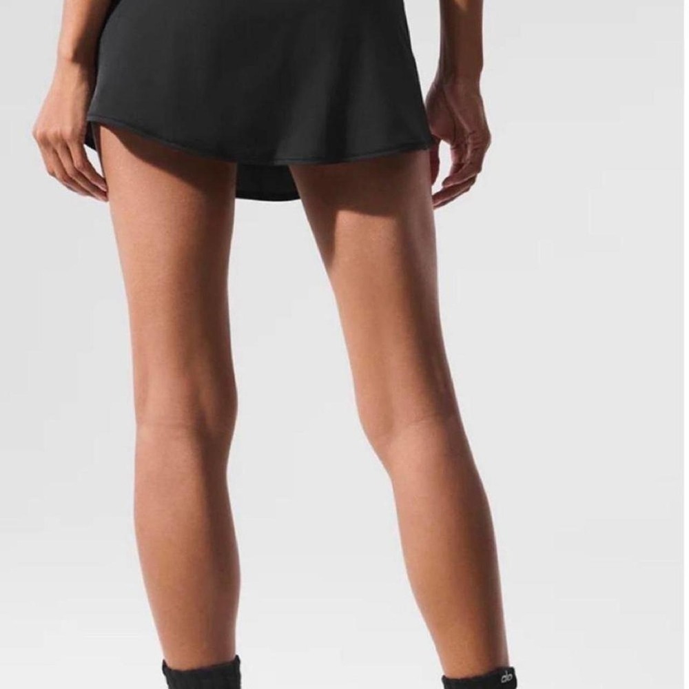 Alo Yoga Match Point Tennis Skirt Womens Large Black Logo Waistband NWT - Picture 5 of 5